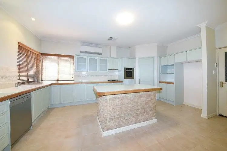 Seventh view of Homely house listing, 16 Englefield Rtt, Landsdale WA 6065