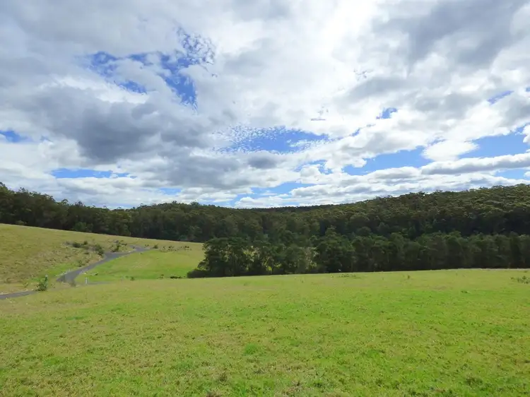 66 McCausland Rd, Lochiel NSW 2549