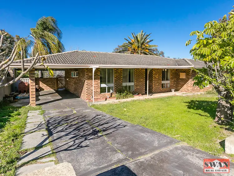 32 Abingdon Rd, Swan View WA 6056