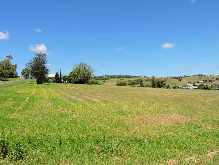 Second view of Homely house listing, 70 Diery Street, Rosenthal Heights QLD 4370