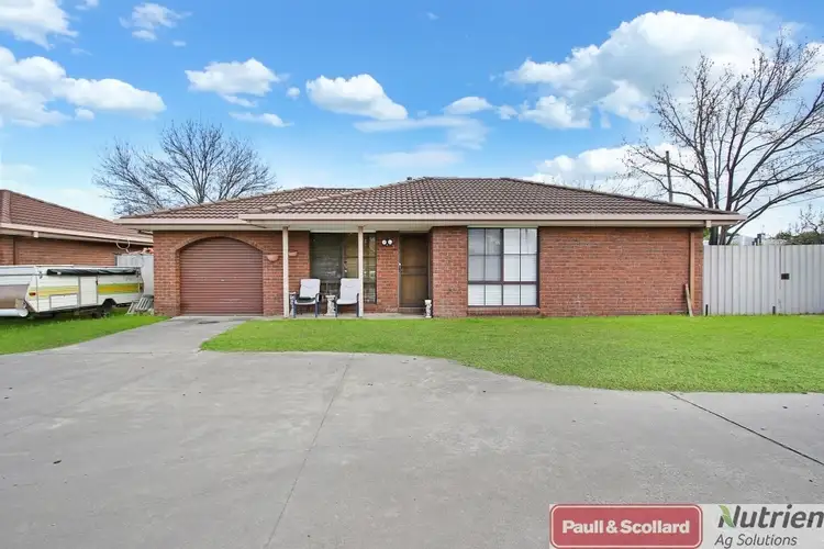 Main view of Homely townhouse listing, 1/573 Heathwood Ave, Lavington NSW 2641