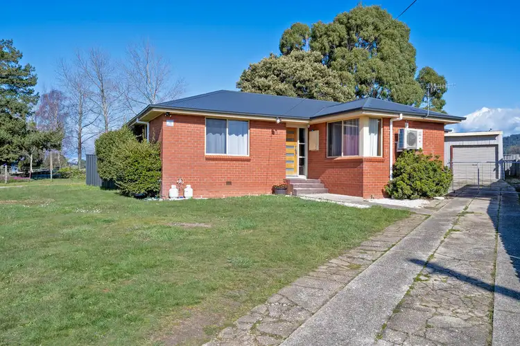 16 Ling St, Penguin TAS 7316