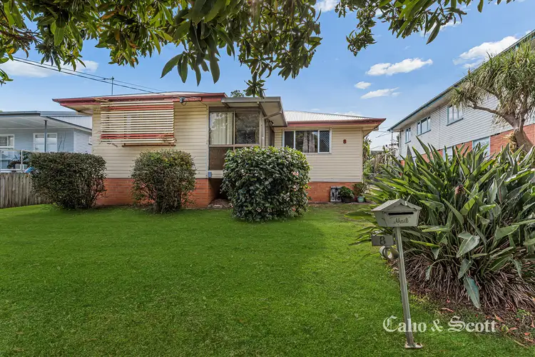 8 Kenbarry St, Brighton QLD 4017