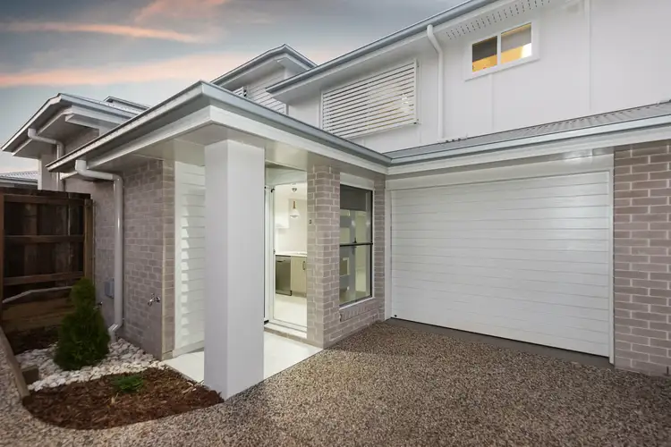 Main view of Homely unit listing, Unit 3/241D Mackenzie St, Centenary Heights QLD 4350