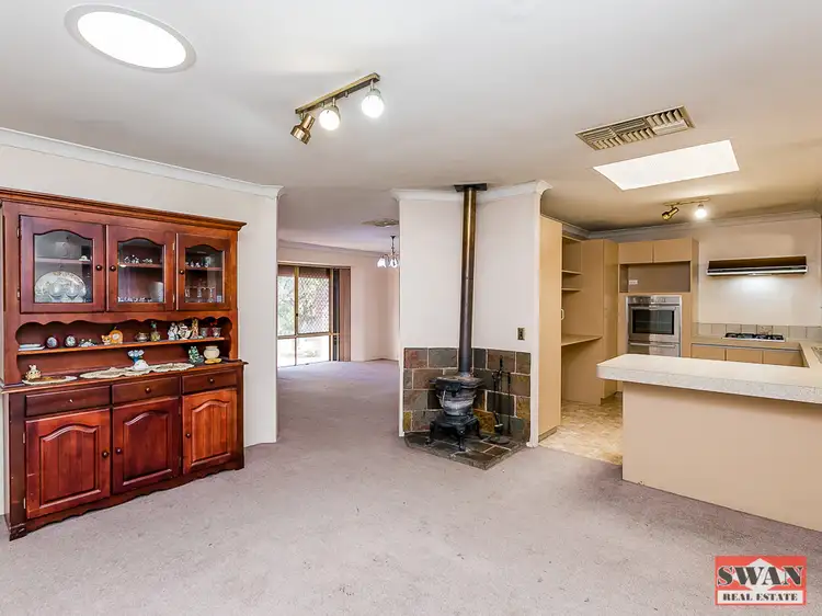 Fifth view of Homely house listing, 23 Rangeview Dr, Bellevue WA 6056