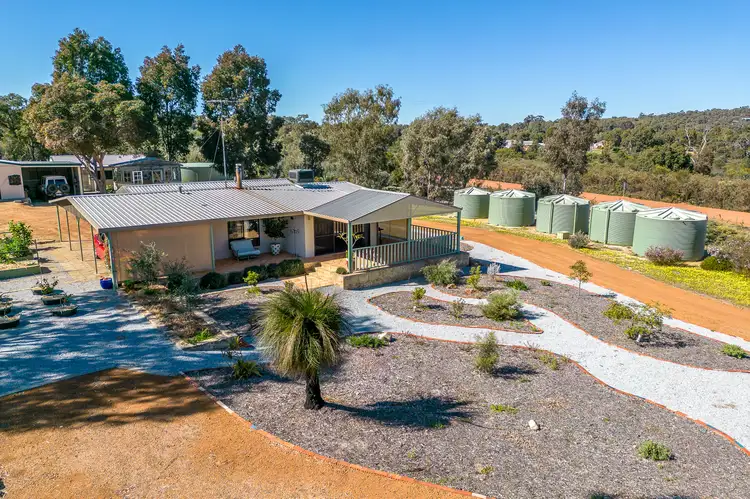 16 Stirlingia Drive, Toodyay WA 6566