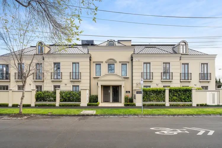 3, 17A Martin St, Brighton VIC 3186
