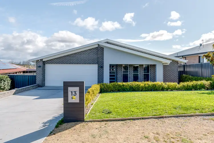 13 Bigwood Pl, Goulburn NSW 2580
