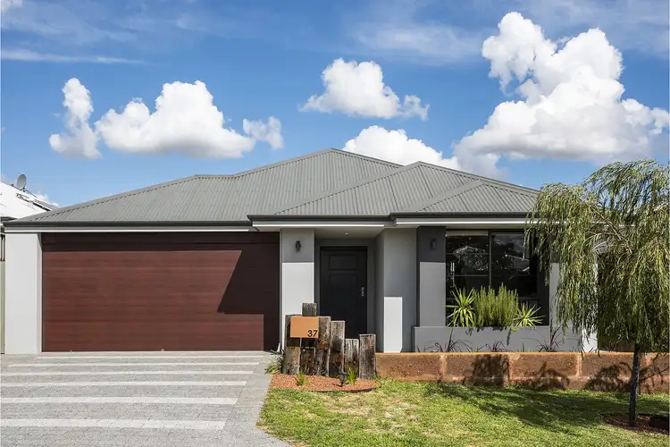 Second view of Homely house listing, 37 Needlewood Loop, Wandi WA 6167