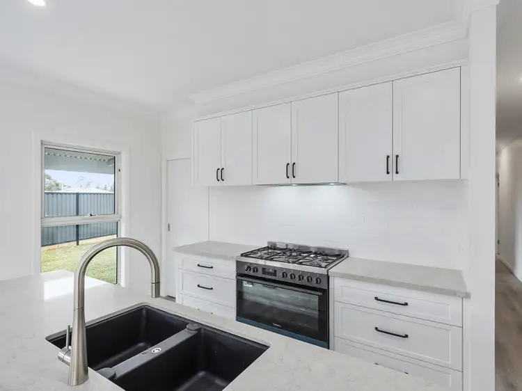 Fifth view of Homely house listing, 5 Summers Ct, Lancefield VIC 3435