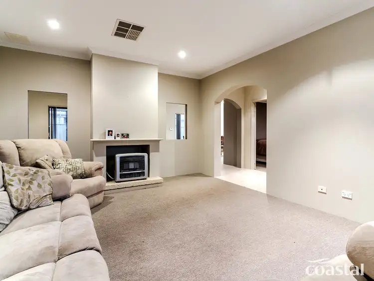 Fifth view of Homely house listing, 2 Wilson Pass, Baldivis WA 6171
