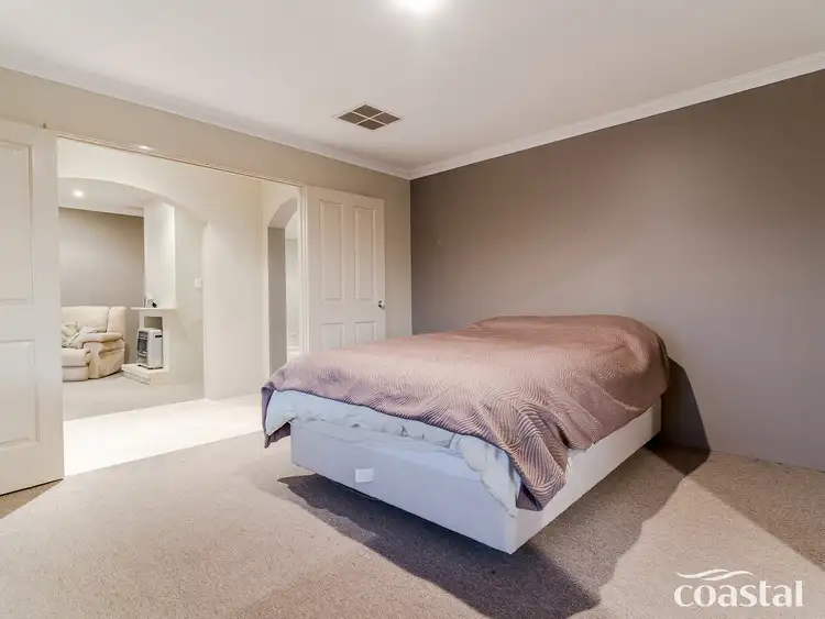 Sixth view of Homely house listing, 2 Wilson Pass, Baldivis WA 6171
