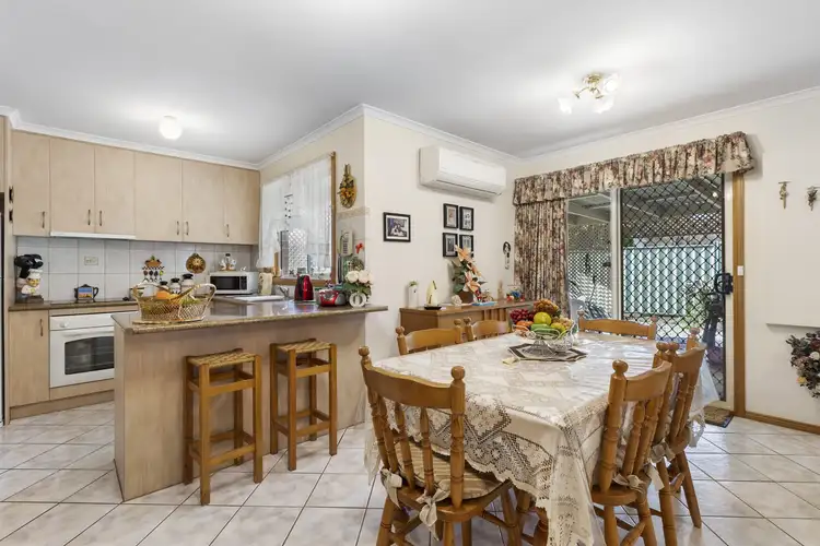 Fifth view of Homely house listing, 11 Ross Ct, Myrtleford VIC 3737