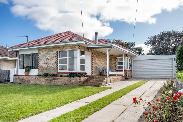 63 Sutherland Ave, Hayborough SA 5211