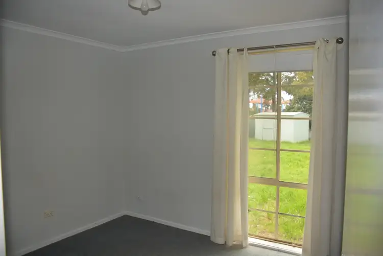 Seventh view of Homely house listing, 3 Isabella Ct, Cobram VIC 3644