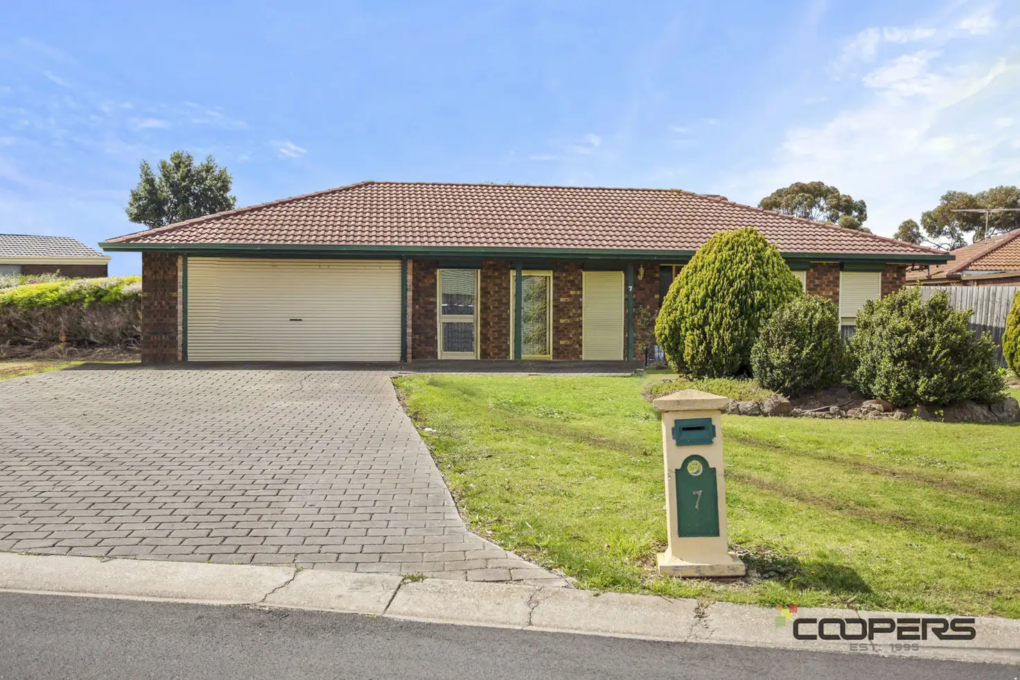 Main view of Homely house listing, 7 Braewood Pl, Melton West VIC 3337