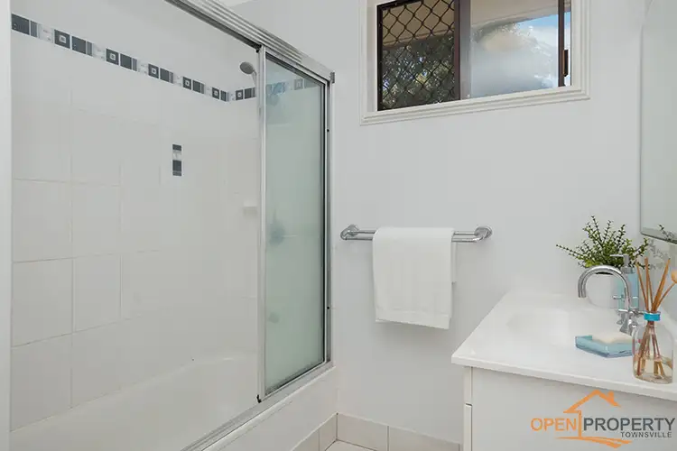 Fifth view of Homely house listing, 6 Valencia St, Kirwan QLD 4817