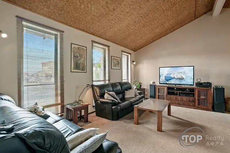 Fourth view of Homely house listing, 15 Parklands Square, Riverton WA 6148