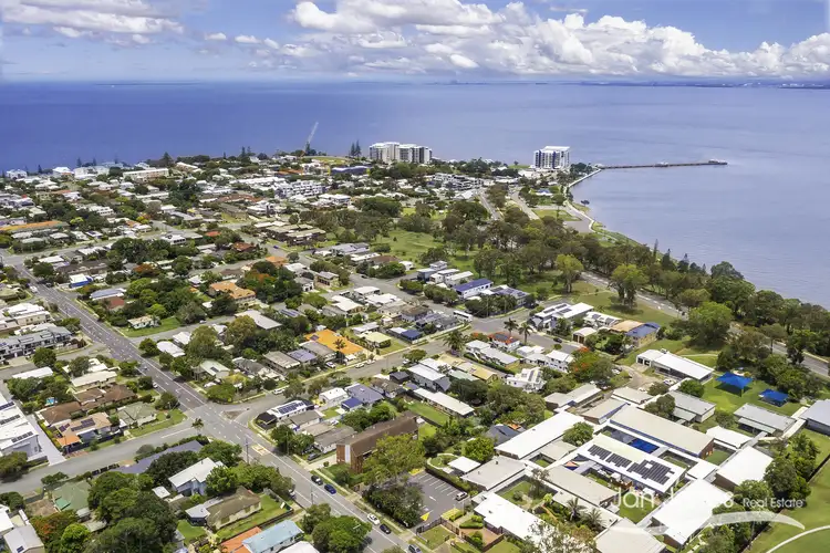 Unit 1/11 View St, Woody Point QLD 4019