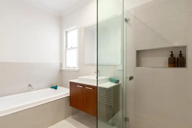 Sixth view of Homely townhouse listing, 2/82 Ludstone St, Hampton VIC 3188