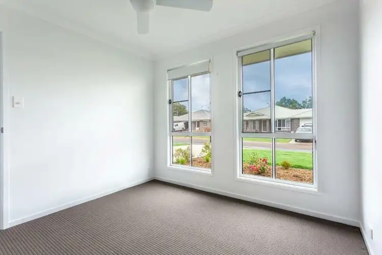 Sixth view of Homely unit listing, 3A Tatum Ct, Glenvale QLD 4350