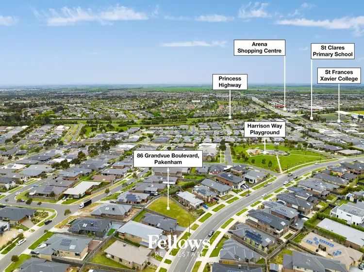 86 Grandvue Boulevard, Pakenham VIC 3810