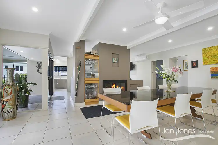 140 Bray Rd, Lawnton QLD 4501