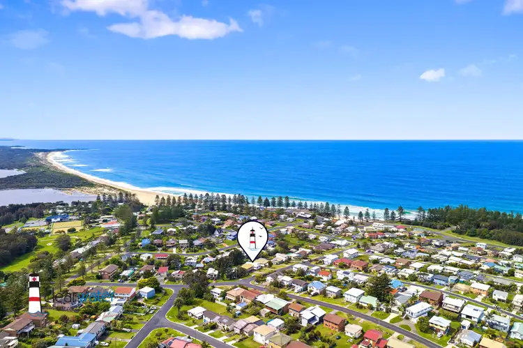 20 Beach St, Tuross Head NSW 2537