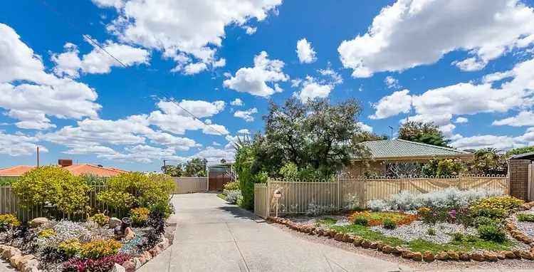 3 Daws Ct, Swan View WA 6056
