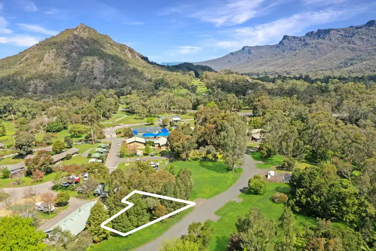 21 Bundaleer Drive, Halls Gap VIC 3381