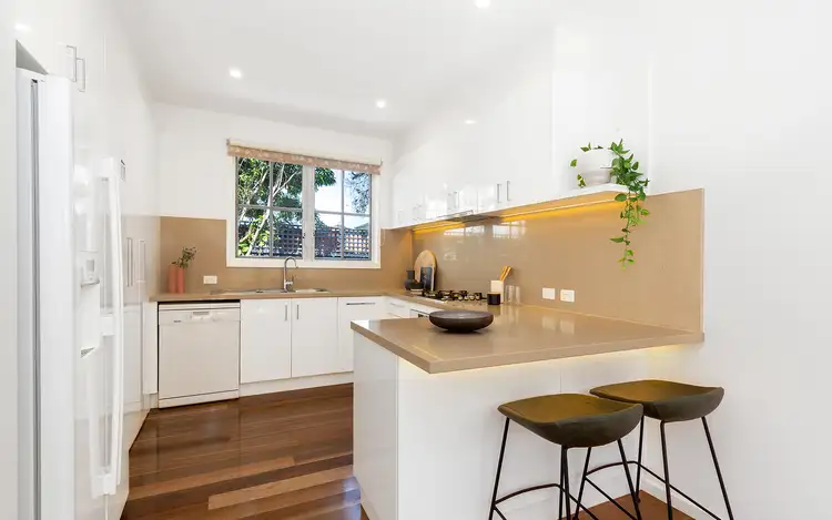 Fifth view of Homely unit listing, 7, 392-394 Bay St, Brighton VIC 3186
