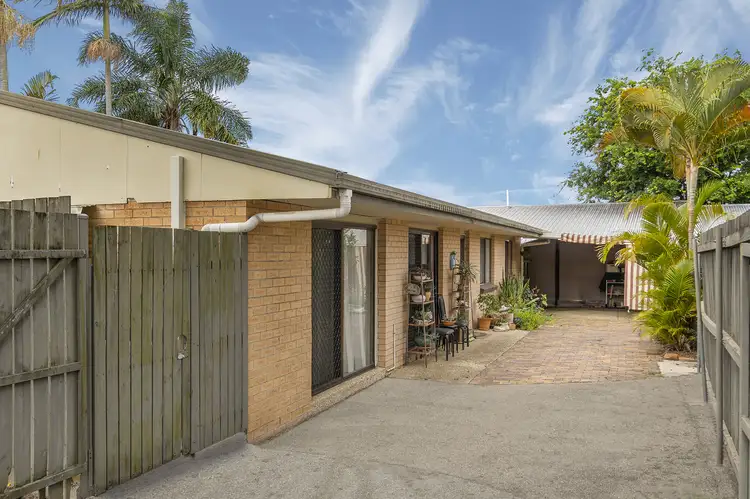 Unit 1/3 Southgate Dr, Woodridge QLD 4114