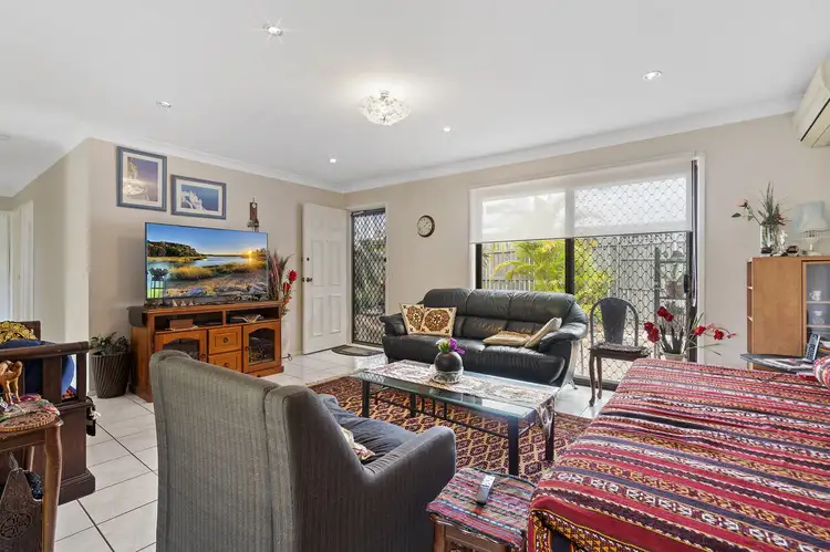 Fourth view of Homely villa listing, Unit 1/3 Southgate Dr, Woodridge QLD 4114