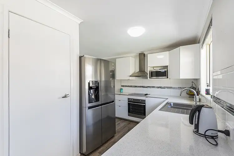 42 Murrumbidgee St, Hillcrest QLD 4118
