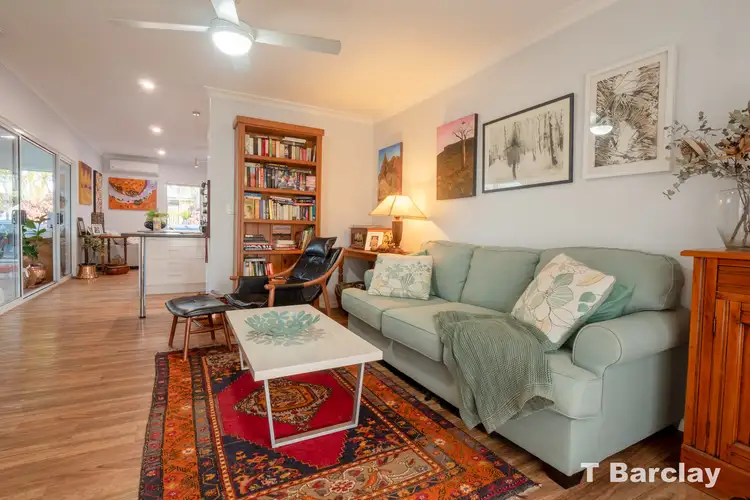 8 Zephyr St, Russell Island QLD 4184