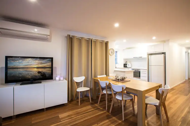Fifth view of Homely unit listing, Unit 2/125 Gippsland St, Jindabyne NSW 2627