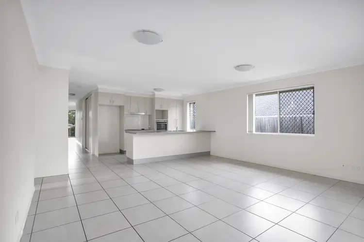 Fifth view of Homely house listing, 8 Oasis Ct, Marsden QLD 4132