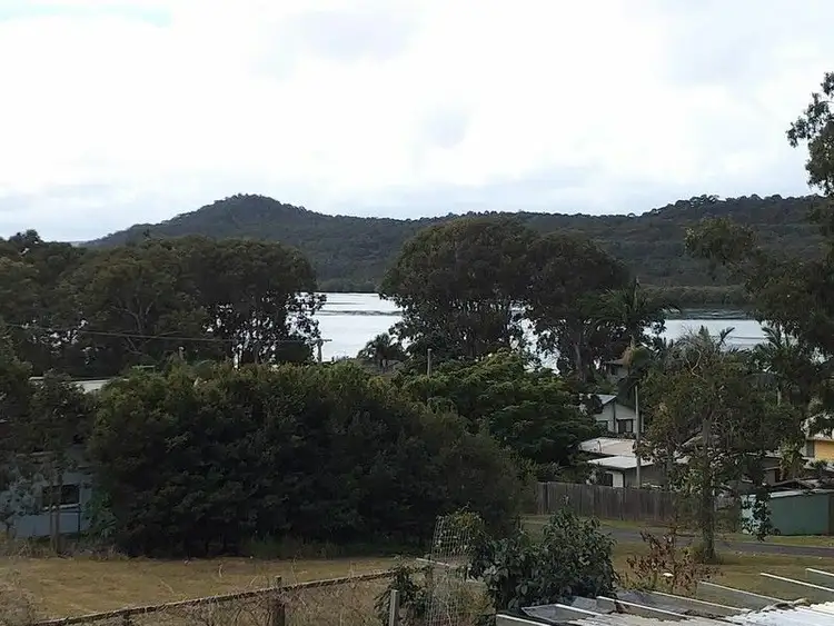 63 Highland Ridge Rd, Russell Island QLD 4184