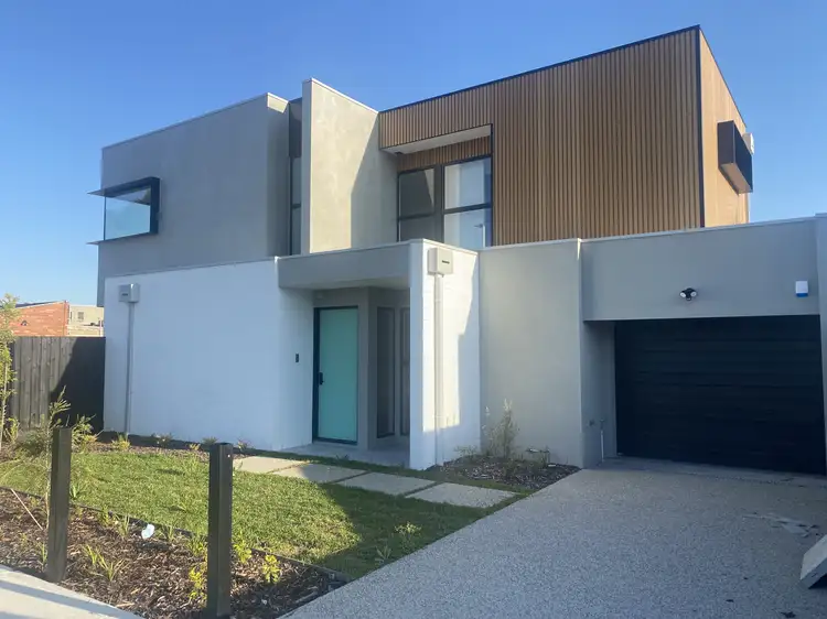 Main view of Homely townhouse listing, 1/1 Wood St, Avondale Heights VIC 3034