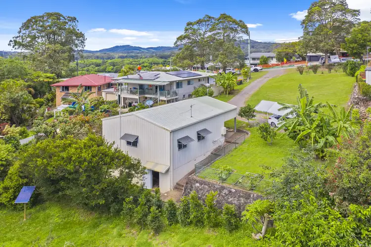 42 Old Gympie Rd, Yandina QLD 4561