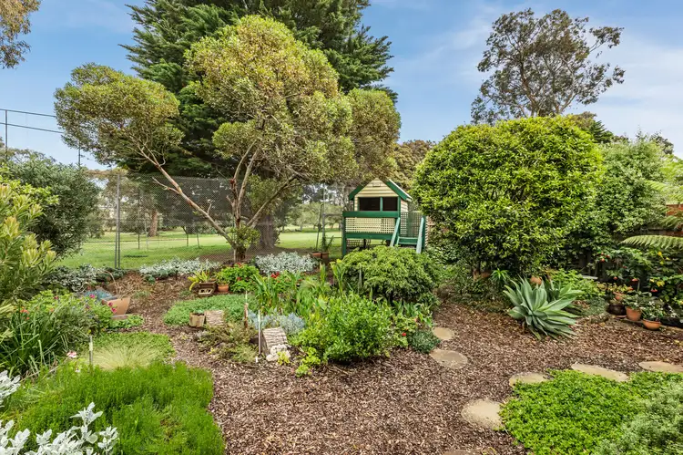 39 Glencairn Ave, Brighton East VIC 3187
