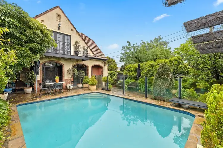 1 Maher St, Brighton VIC 3186