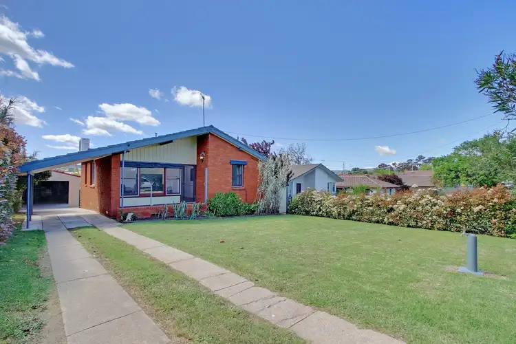 94 Cameron Rd