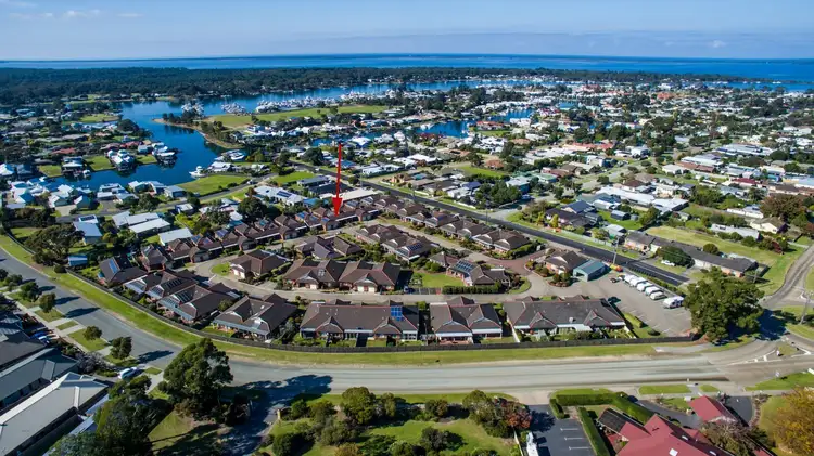 Main view of Homely unit listing, Unit 14/5 Canal Rd, Paynesville VIC 3880