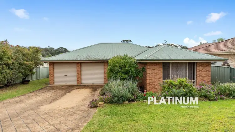 14 Gardenia Cres, Bomaderry NSW 2541