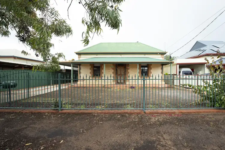 21 Esmond Road, Port Pirie SA 5540