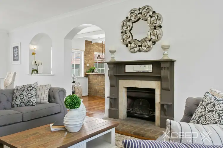 8 Duff Pl, Booragoon WA 6154