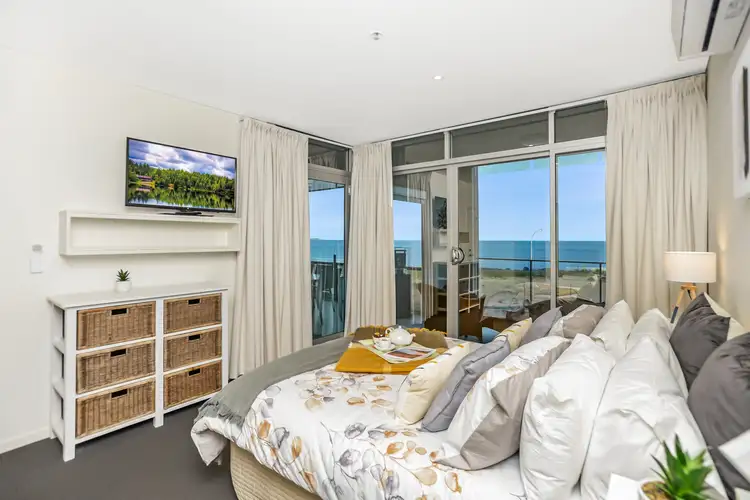 Second view of Homely unit listing, Unit 301/162 Hindmarsh Rd, Victor Harbor SA 5211