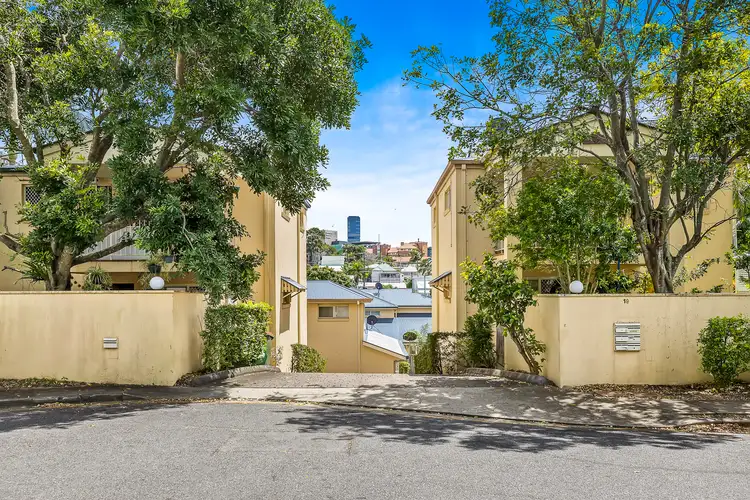 5/19 Athlone St, Woolloongabba QLD 4102