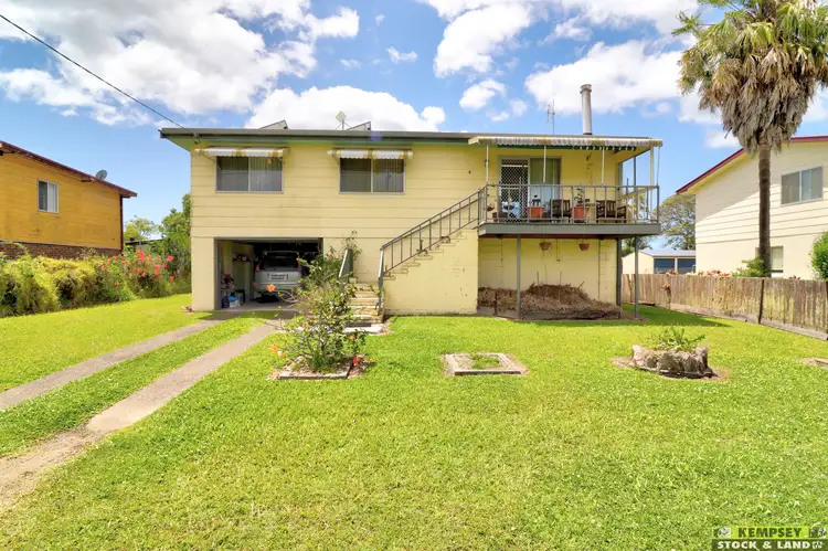 8 Rawson St